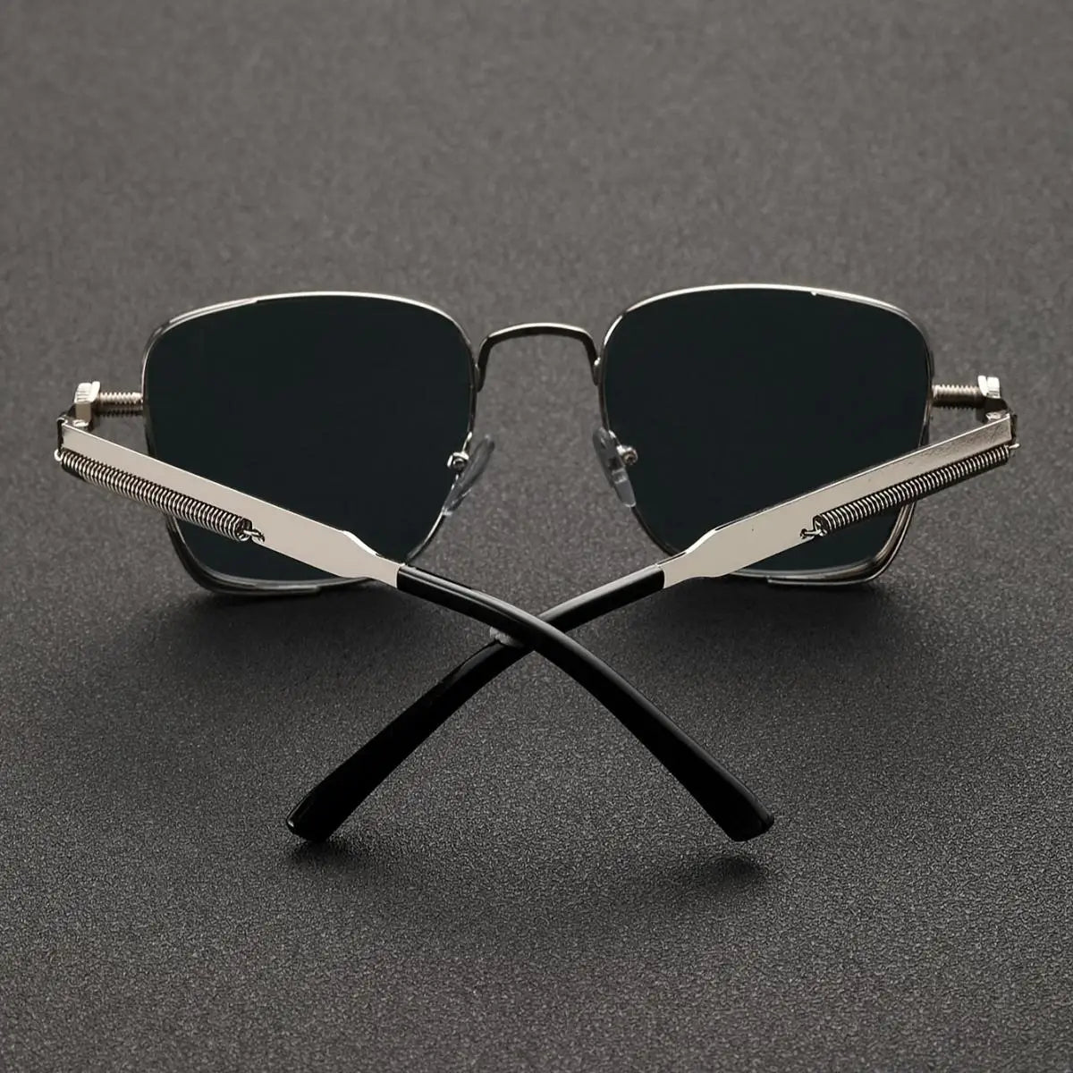Retro Steampunk Metal Frame Glasses Spring Temples